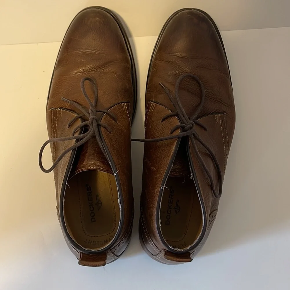 Dockers Men’s Brown Leather Chukka Boots (9.5)